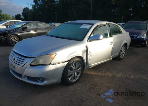 2008 Toyota Avalon Touring z USA, uszkodzony, nr VIN 4T1BK36B68U273148